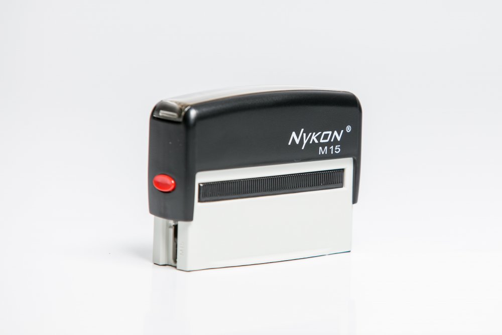 Nykon M 15