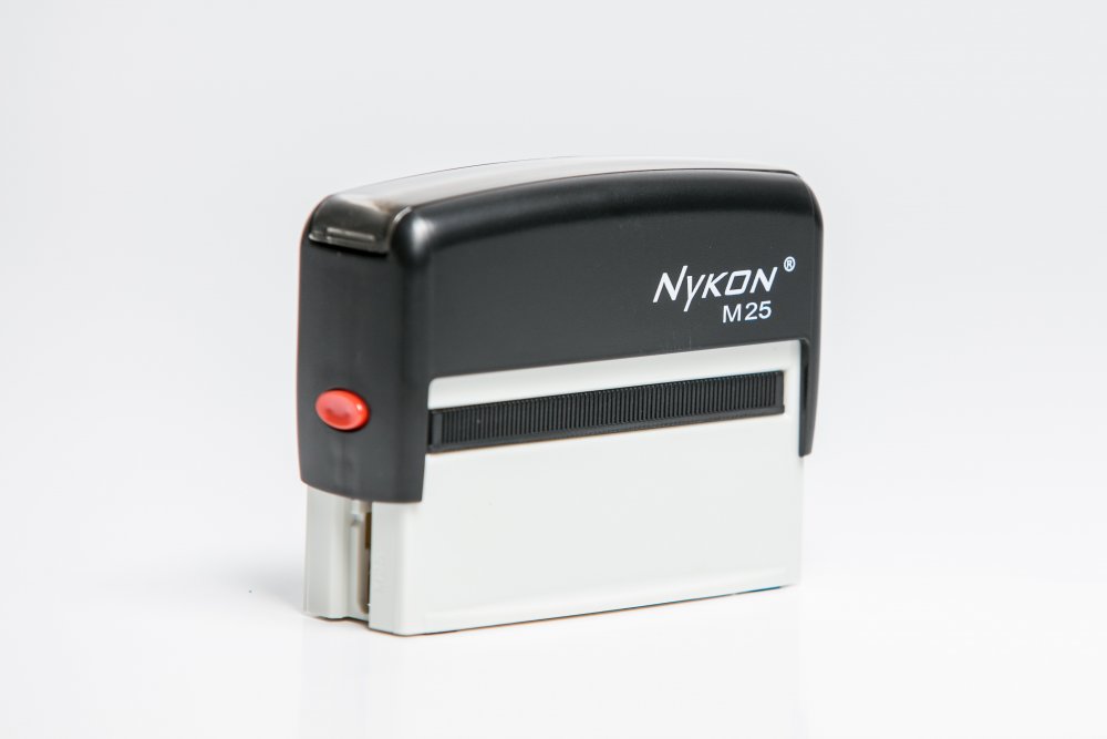 Nykon M 25